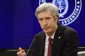 Foto de El presidente del Banco Central se refiri� a la posibilidad de levantar el cepo a las empresas: "No es una prioridad"