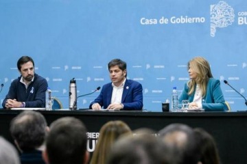  Kicillof y Kreplak se reunieron con intendentes para repudiar el ajuste del Gobierno nacional en materia de salud