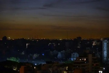 Apag&oacute;n masivo: m&aacute;s de 100 mil usuarios perjudicados, el comunicado de EDESUR y los motivos