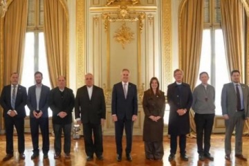 Foto de El Gobierno se reuni� con la Conferencia Episcopal Argentina en la previa del Tedeum del 25 de mayo