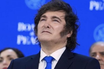 Milei y Caputo desembarcan en un foro empresario en plena tensi&oacute;n econ&oacute;mica: los detalles