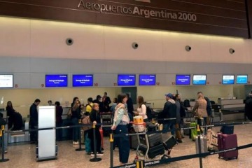 Foto de La situaci�n cr�tica del turismo: el 13,2%  de los argentinos que viajaban al exterior, dejaron de viajar en abril