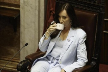 En plena tensi&oacute;n por el veto a su pliego, Villarruel recibi&oacute; en su despacho a la jueza Michelli
