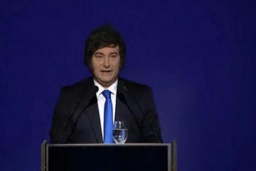 Milei apuesta a la IA sin controles previos y propone crear empresas gestionadas por algoritmos