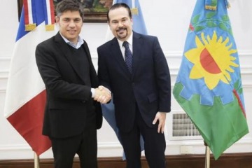 Foto de Kicillof profundiza la agenda internacional y recibi� al embajador de Francia en La Plata