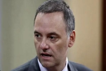 Foto de Esc�ndalo patrimonial: Adorni mud� a su madre a un barrio privado y consult� si pod�a pagar las expensas en efectivo