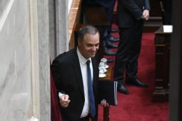 Diputados: exigen que Manuel Adorni vuelva al recinto del Congreso a aclarar porqu&eacute; minti&oacute;