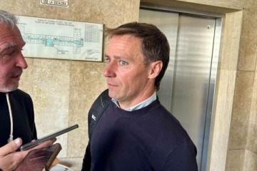 Sigue el Adorni - gate: el contratista de Adorni revel&oacute; cu&aacute;nto y c&oacute;mo le pag&oacute; por las refacciones en Indio Cu&aacute;
