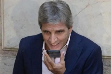 Luis Caputo difundi&oacute; una fake news sobre el Mundial 2026, tuvo que retractarse y qued&oacute; expuesto en las redes