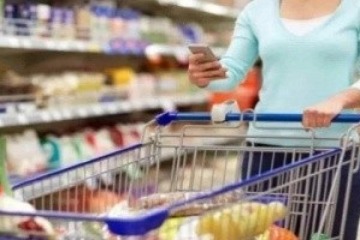 La confianza del consumidor cay&oacute; un 6,1% interanual