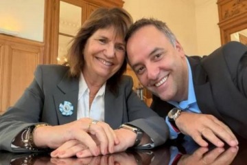 "Un gran paso para destrabar la comunicaci&oacute;n del Gobierno": el mensaje de Bullrich al nuevo vocero con un palito para Adorni