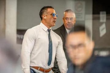Juicio por la muerte de Maradona: Leopoldo Luque vuelve a declarar tras la difusi&oacute;n de audios pol&eacute;micos