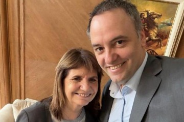 Bullrich fren&oacute; la exposici&oacute;n de Adorni en el Senado en medio de tensiones internas en el Gobierno