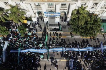 La Corte le puso un l&iacute;mite a Milei y dej&oacute; firme la cautelar por el financiamiento universitario