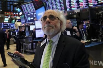 Carry trade: el mercado empieza a desarmarlo y anticipa m&aacute;s presi&oacute;n sobre el d&oacute;lar en el segundo semestre