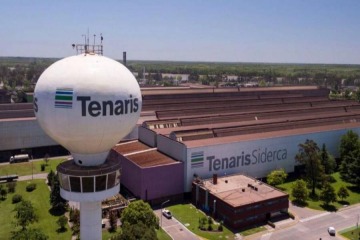 Foto de La empresa de Techint ech� a 150 operarios de su planta de Valent�n Alsina