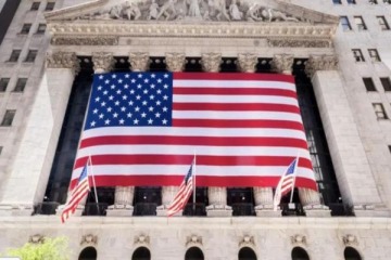 Wall Street cerr&oacute; un semestre r&eacute;cord con el S&P 500 en su mejor trimestre desde 2020