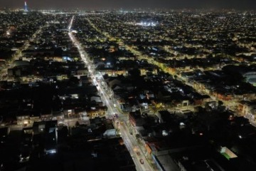 Foto de El Municipio de Lanús avanza con el Plan de Mejora Lumínica en avenidas y calles del distrito