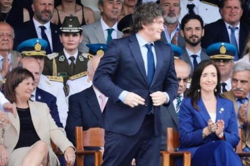 Tras la salida de Adorni, el Gobierno relanza su imagen en el acto del 9 de Julio: qui&eacute;nes acompa&ntilde;ar&aacute;n a Milei en Tucum&aacute;n