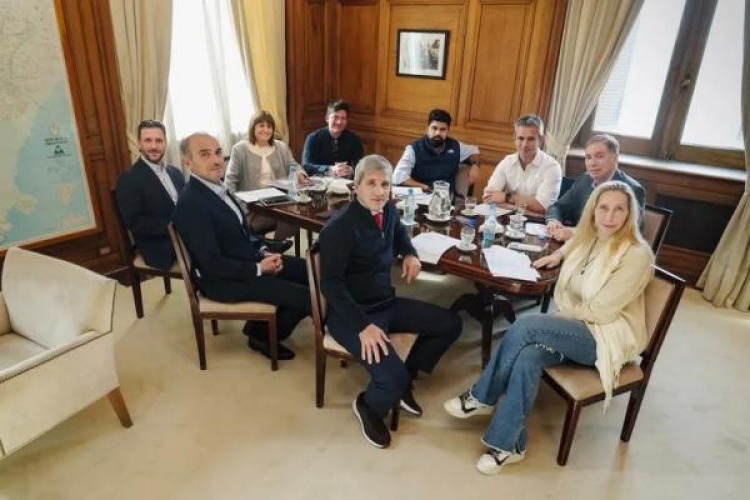  La mesa pol�tica volvi� al ruedo tras la salida de Manuel Adorni: cu�les fueron los ejes del encuentro