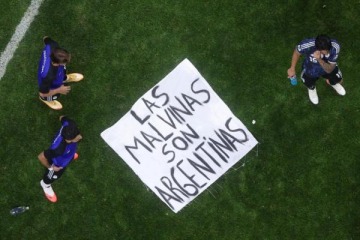 "Las Malvinas son argentinas": el festejo de la Selecci&oacute;n Argentina tras el contundente triunfo ante Inglaterra