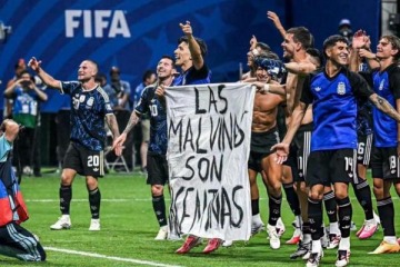 Tras el triunfo ante Inglaterra y el mensaje malvinero de la Scaloneta, excombatientes agradecieron a la Selecci&oacute;n