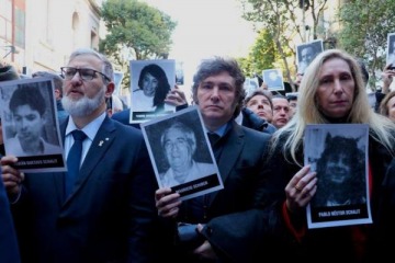 Javier Milei participa del acto por el 32&deg; aniversario del atentado a la AMIA