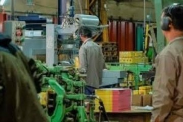Reforma laboral y nuevo frente abierto: el Gobierno modific&oacute; por decreto el c&aacute;lculo de los aportes sindicales