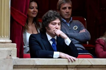 Otra encuesta revel&oacute; la desaprobaci&oacute;n a Javier Milei: supera el 60% y se pone en duda una reelecci&oacute;n presidencial