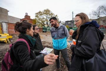 El Municipio de Lan&uacute;s inici&oacute; las obras para la creaci&oacute;n de un nuevo espacio recreativo en Remedios de Escalada