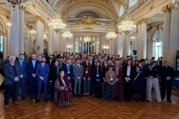 Reunidos por una agenda conservadora, LLA y el PRO se encontraron en un foro en la Legislatura 