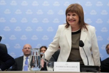 �Dif&iacute;cil negarse a esta ley�: Bullrich defendi&oacute; la reforma del Banco Central y conf&iacute;a en que servir&aacute; para medir alianzas