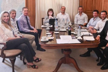 La mesa pol&iacute;tica de Milei retoma sus reuniones con la mira puesta en la Ley de Propiedad Privada