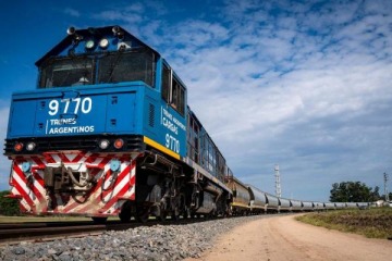 El Gobierno cambi&oacute; el esquema de privatizaci&oacute;n del Belgrano Cargas y defini&oacute; qu&eacute; har&aacute; con los fondos de la venta de trenes