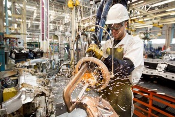 �Afecta al empleo y las empresas�: la UIA advirti&oacute; que en la era Milei la industria muestra peor desempe&ntilde;o que en 2022