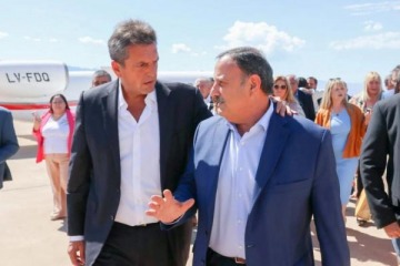 Foto de El Frente Renovador realiza una cumbre regional en La Rioja y re�ne a Massa con Quintela