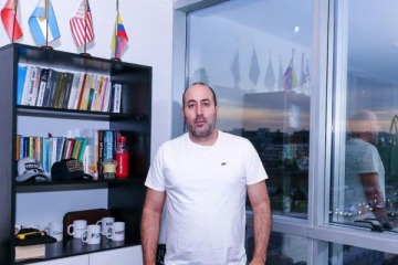Qui&eacute;n es Fernando Cerimedo, el exasesor de LLA que fue detenido en Bolivia