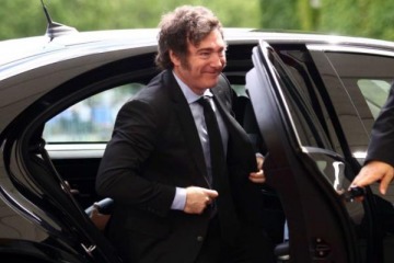La extensa agenda semanal de Javier Milei: Gabinete, foros de derecha y viaje a Chile