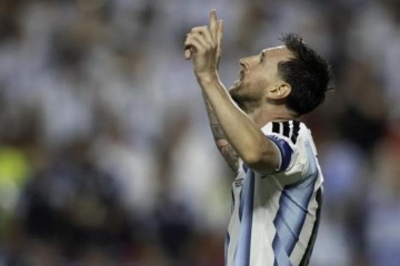 Lionel Messi se retira de la Selecci&oacute;n argentina: �Duele en el alma�