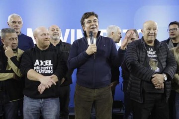 Espinoza: "Hay que generar la mayor unidad para terminar con este gobierno de derecha insensible"
