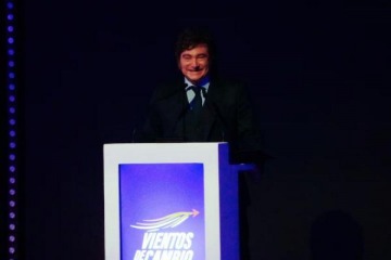 Milei: "Mientras sea presidente, va a seguir habiendo equilibrio fiscal�
