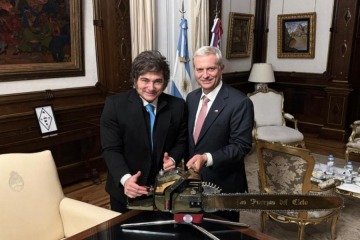 En plena tensi&oacute;n por el Estrecho de Magallanes, Milei se re&uacute;ne con Kast en Chile