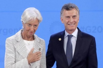 Los jueces Bertuzzi y Llorens archivaron la causa por el cr&eacute;dito de USD 57.000 millones que pidi&oacute; Macri al FMI
