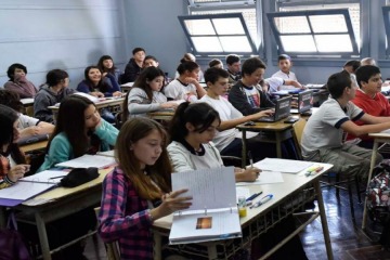 Foto de Pruebas PISA 2025: Argentina cay� en Matem�tica, Lectura y Ciencias y qued� entre los �ltimos de la regi�n