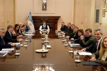 Milei encabez&oacute; una nueva reuni&oacute;n de Gabinete en Casa Rosada