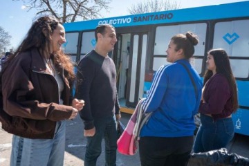 Juli&aacute;n &Aacute;lvarez inaugur&oacute; el nuevo colectivo sanitario en Monte Chingolo