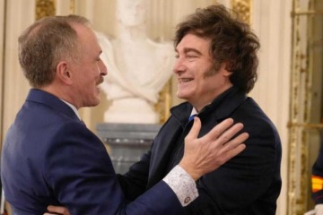 "Cumplir las reglas": Lamelas prometi&oacute; el ingreso de argentinos a EEUU sin visa a cambio de buen comportamiento