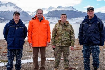 Foto de El Gobierno pone fecha al inicio de la Base Naval de Ushuaia y prevé invertir USD 450 millones
