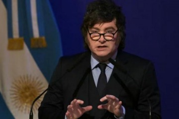 Foto de Milei neg� que la defensa de la causa Malvinas responda a una estrategia electoral: "Lo venimos gestando hace tres a�os"