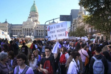 Foto de Fracasó la paritaria universitaria: sigue el desacato a la Ley de Financiamiento y se viene la quinta marcha nacional